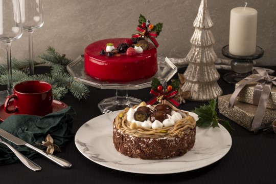 帝国ホテルの2023年クリスマスケーキ「フリュイルージュ・ヴァニーユ」と「クリスマスマロン」