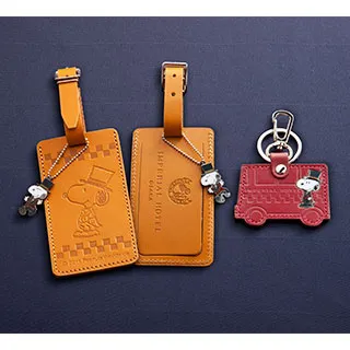 ドアマン・スヌーピー レザーキーホルダー＆バゲッジタグ | 商品一覧