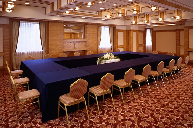 孔雀の間 | 宴会場のご案内 | 宴会・会議 | 帝国ホテル 東京