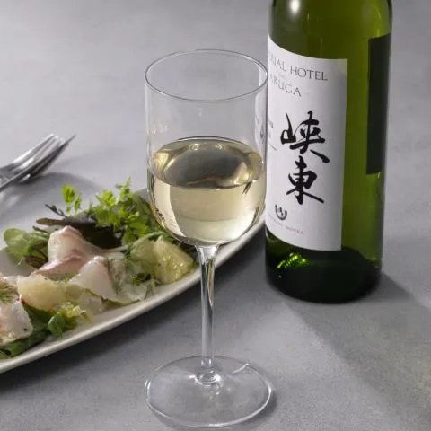 開発ヒストリー】帝国ホテルの白ワイン「峡東」 ソムリエが初の