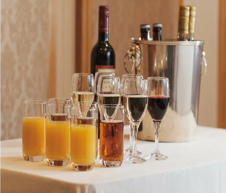 tokyo-banquet-modelcase-year-end-party